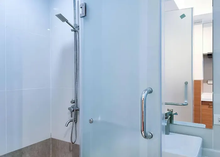 Citispace 1br Condotel At Sunshine100 Plaza #ss03a *